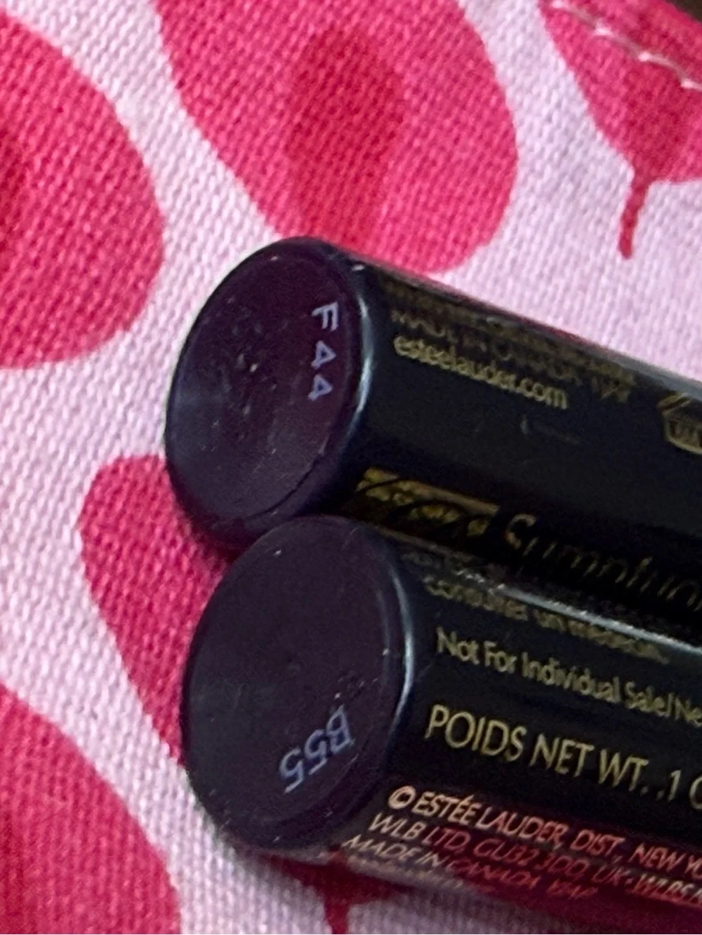 Estee Lauder Sumptuous Extreme Lash Multiplying Volume Mascara - Black 2